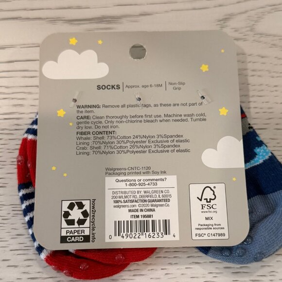 Moon and Stars Lot 2 Whales & Crabs Bandana Bibs and Matching Socks NWT - Picture 8 of 10